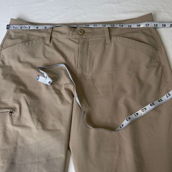 Eddie Bauer Tan Cargo Capri Pants Womens 12 Outdoor Hiking Utility Gropcore - Picture 8 of 10